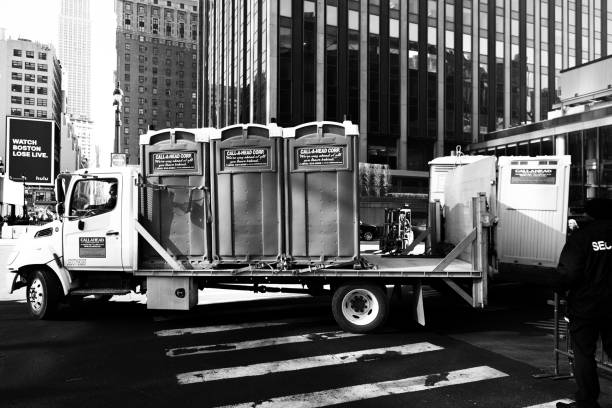 Best Porta potty rental for outdoor events  in Four Corners, MD